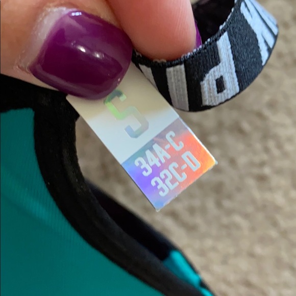 PINK bralette - Picture 4 of 4